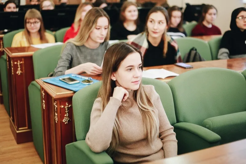 Курсы английского языка для it специалистов — иллюстрация