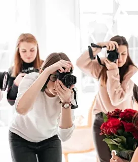 Иллюстрация к статье «Список фотошкол в Минске, где научат искусству фотографии»