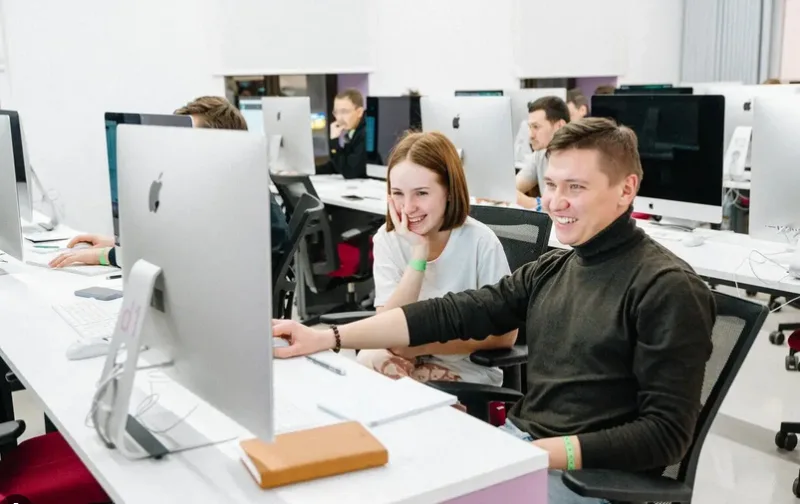 Иллюстрация к статье «Топ-5 курсов по сетевому маркетингу»