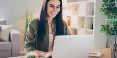 Кто такой ютьюбер и чем он занимается?